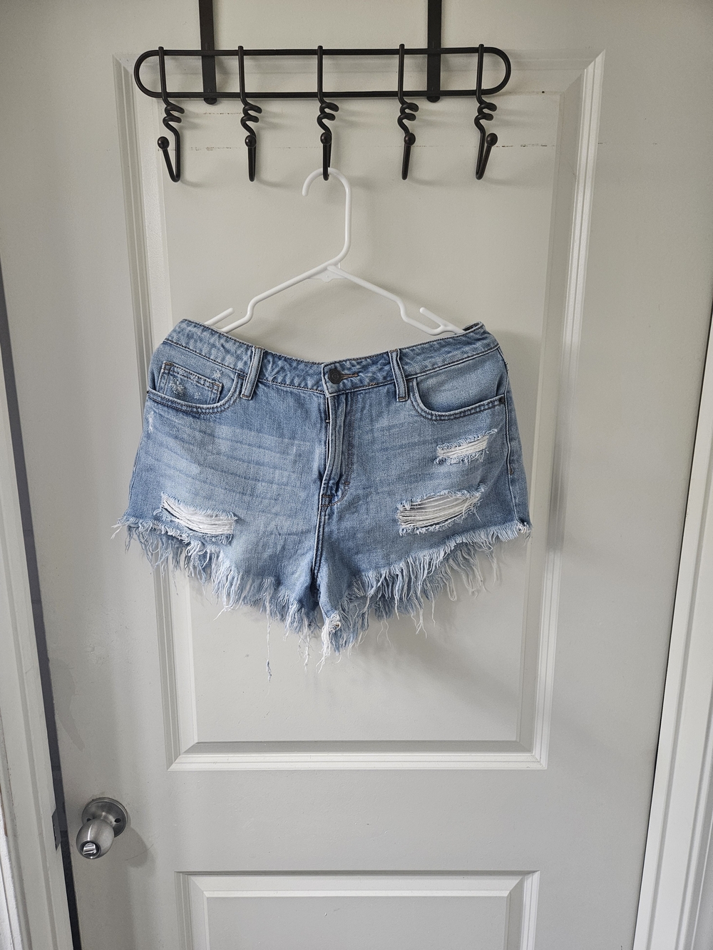 Frayed Light Blue Distressed Denim Shorts for Women